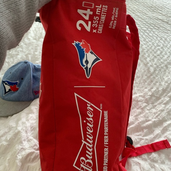 Budweiser Blue Jays cooler bag nap sac & cap - Picture 7 of 14